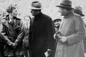 Amelia Earhart, Unknown man, Vince Burke